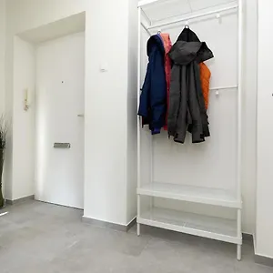 Apartment Helle Und Gemuetliche In Zentraler Lage