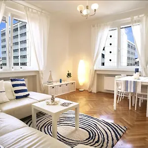 Apartment Operastreet Center Santorin, Vienna