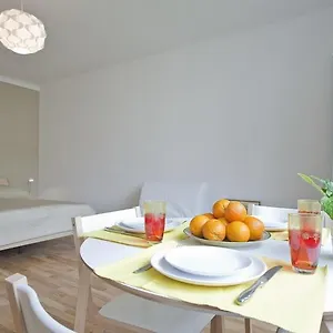 Apartamento Vienna Central Apartment Siebenbrunnen, Viena