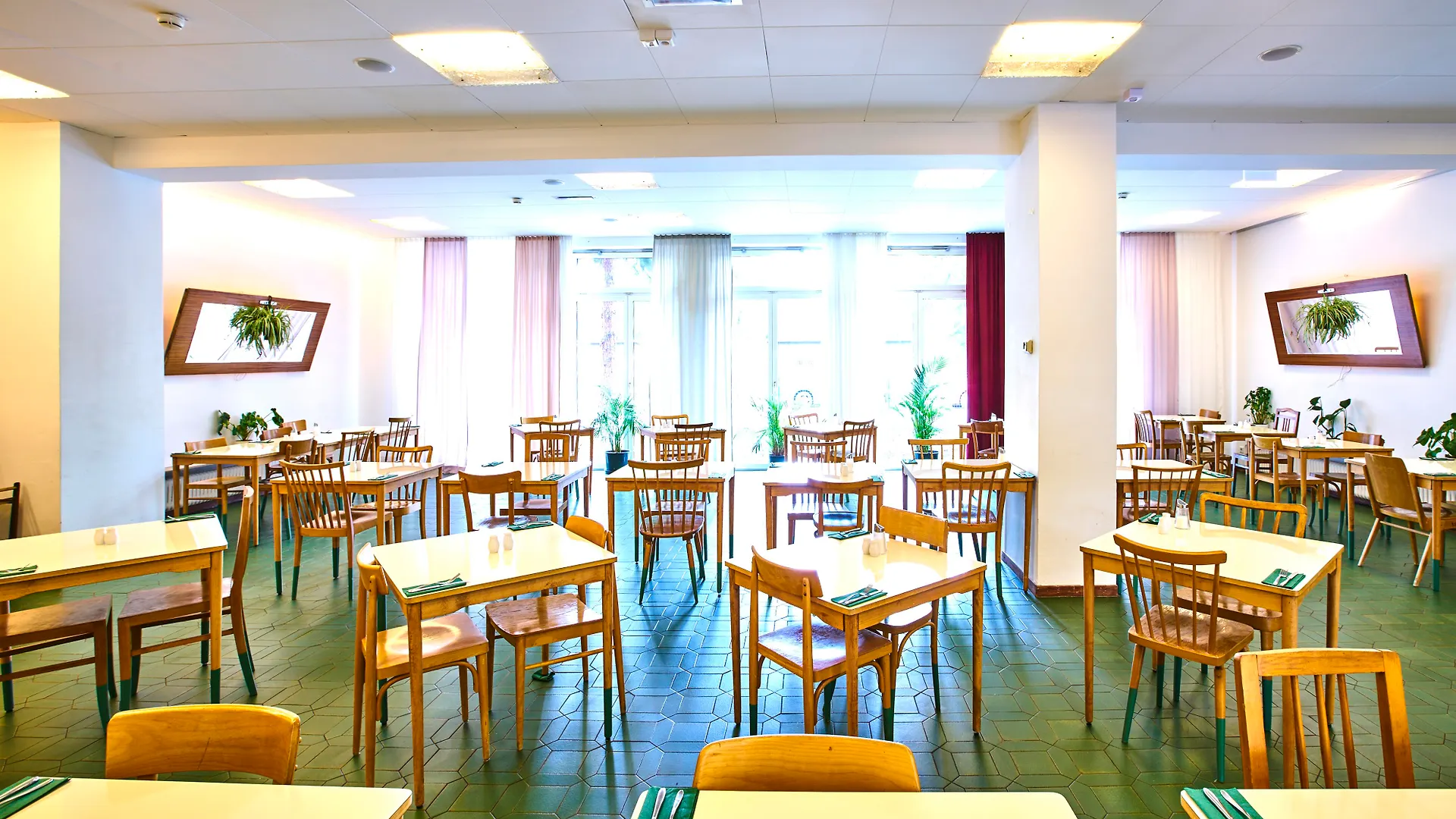 Magdas Hotel Vienna